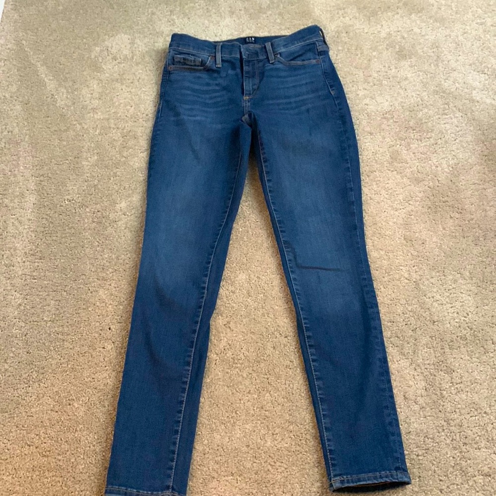 Gap skinny jeans, medium wash, stretchy, size 25